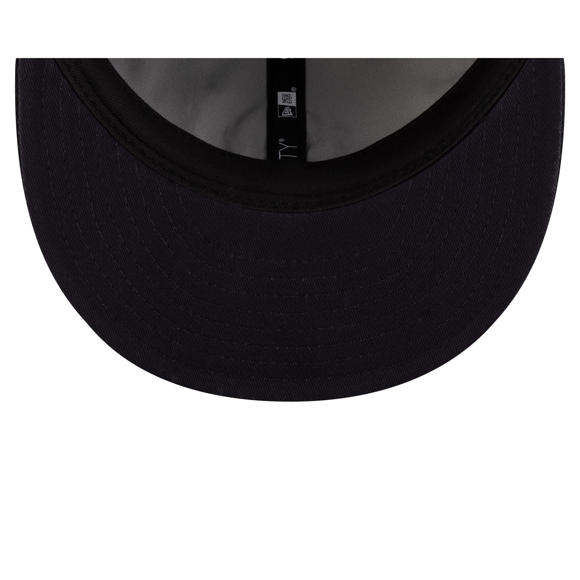 ©SAINT Mxxxxxx x New York Yankees Retro Crown 9FIFTY Snapback Hat