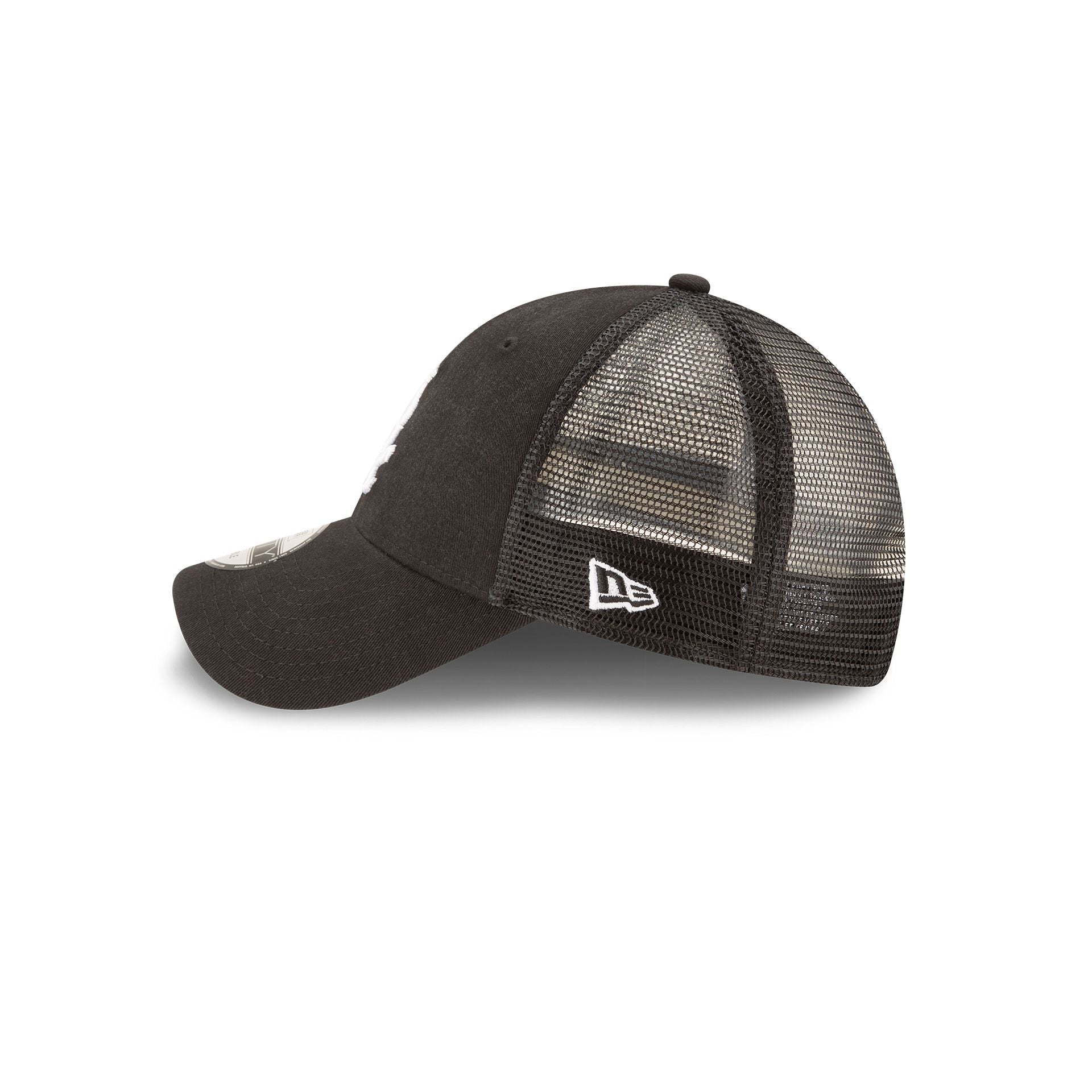 Chicago White Sox 9FORTY Trucker Hat