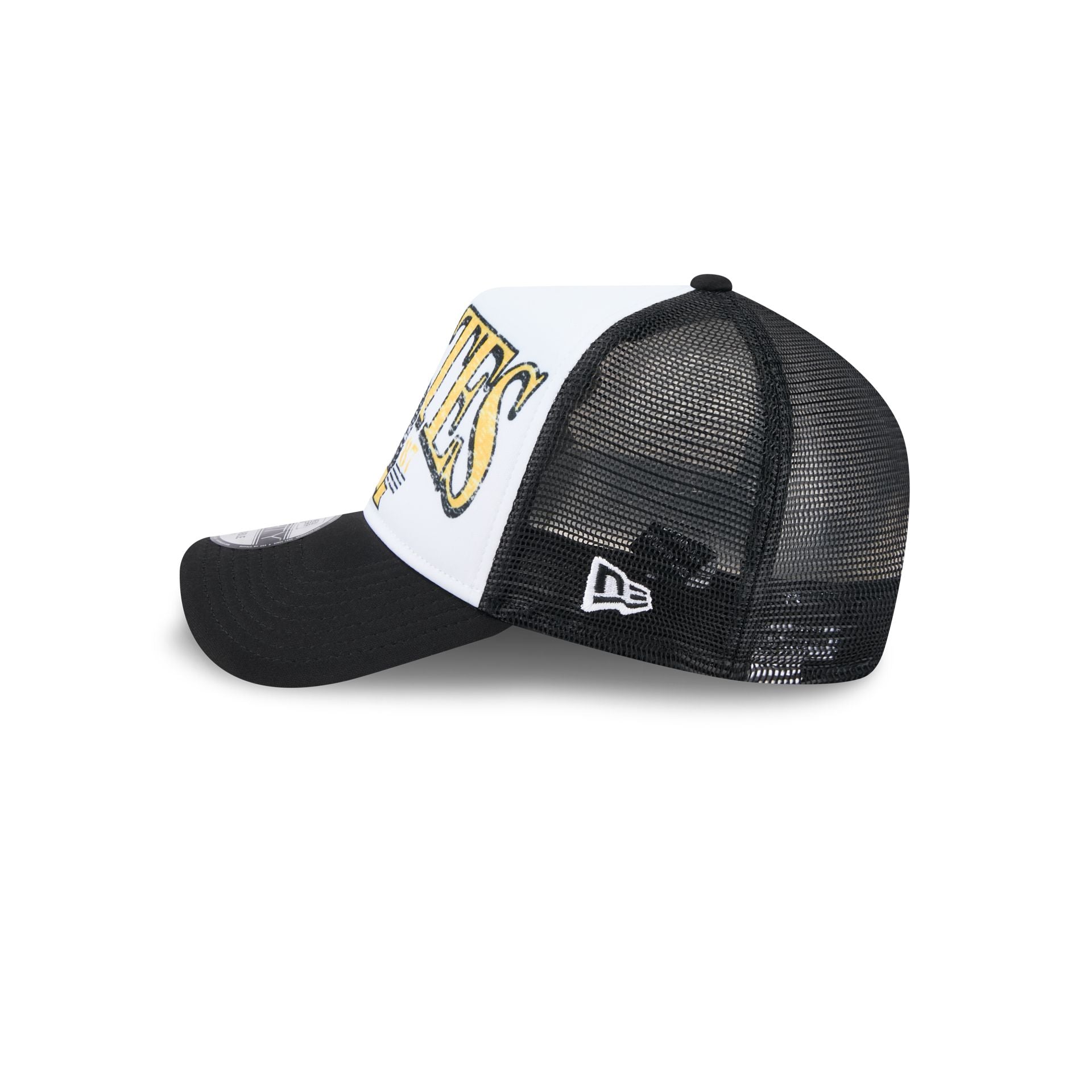 Pittsburgh Pirates Distressed 9FORTY A-Frame Trucker Hat